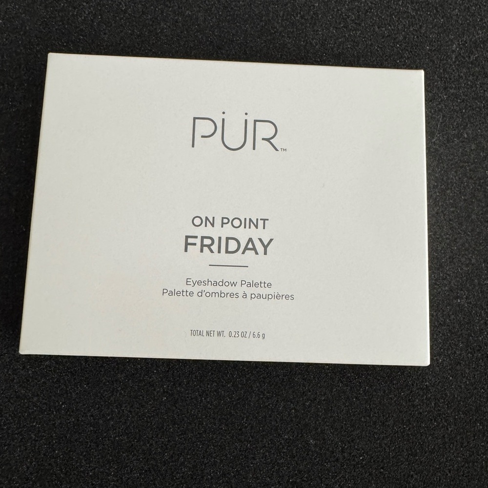 PÜR On Point Friday Eyeshadow Palette